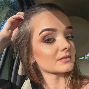 Meet your Posher, Bruna